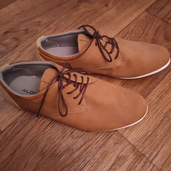 Aldo | Shoes | Mens Aldo Leather Tan Size 5 Shoe Lighly Worn  display picture 3